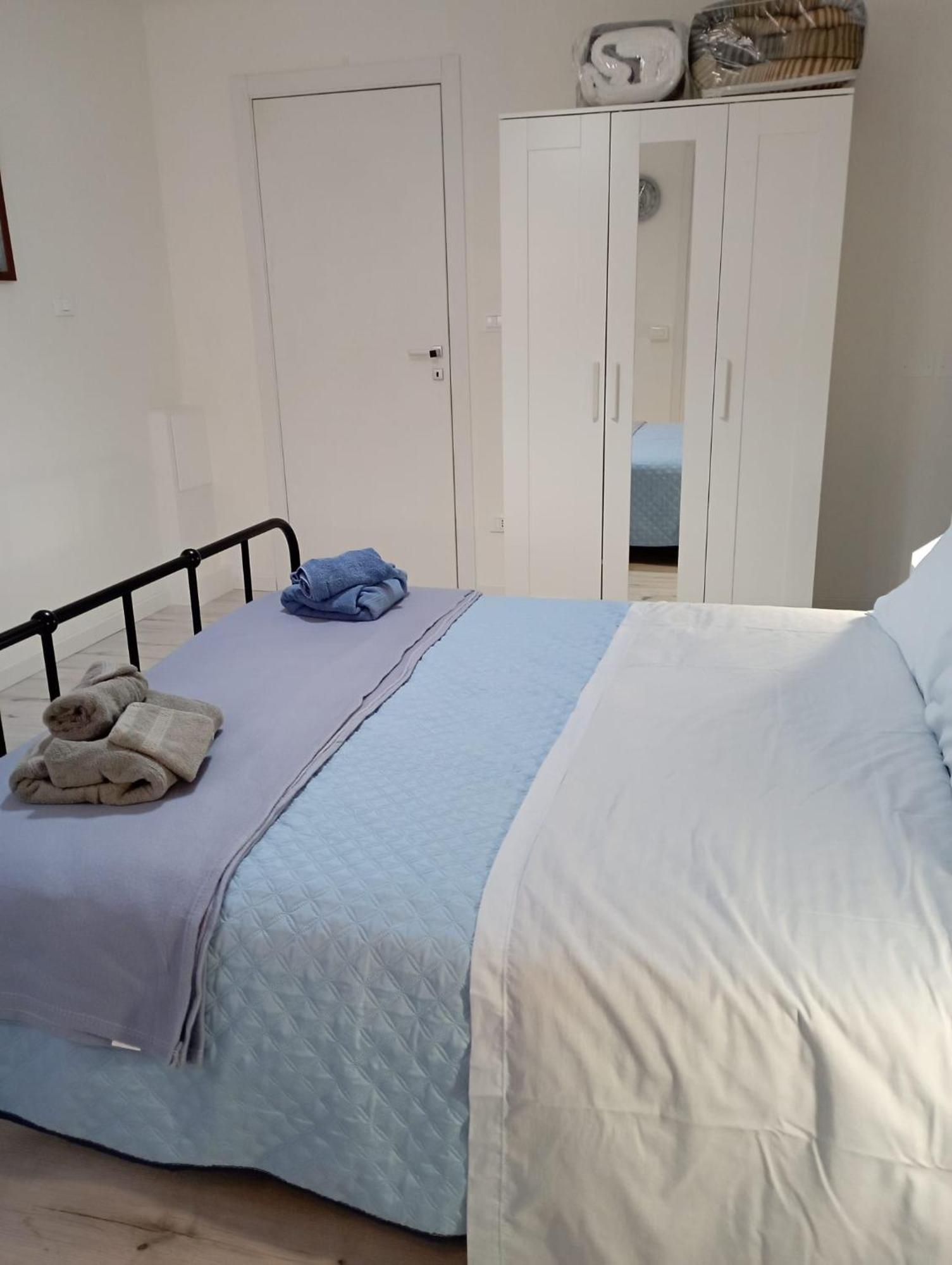 La Dimora Degli Artisti - Bologna Bed & Breakfast Dış mekan fotoğraf